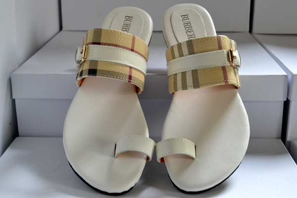 2017 Burbry slippers woman 35-42-039